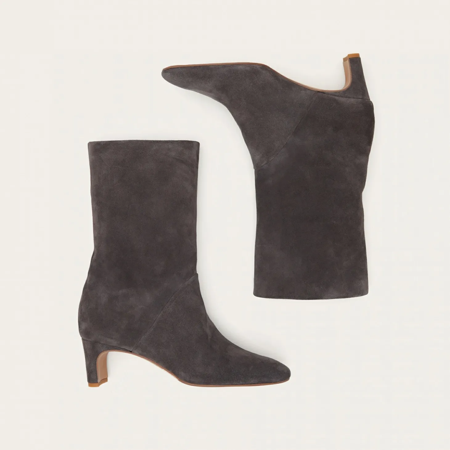 Botki|Balagan Adina Botki, Antracytowy Welur