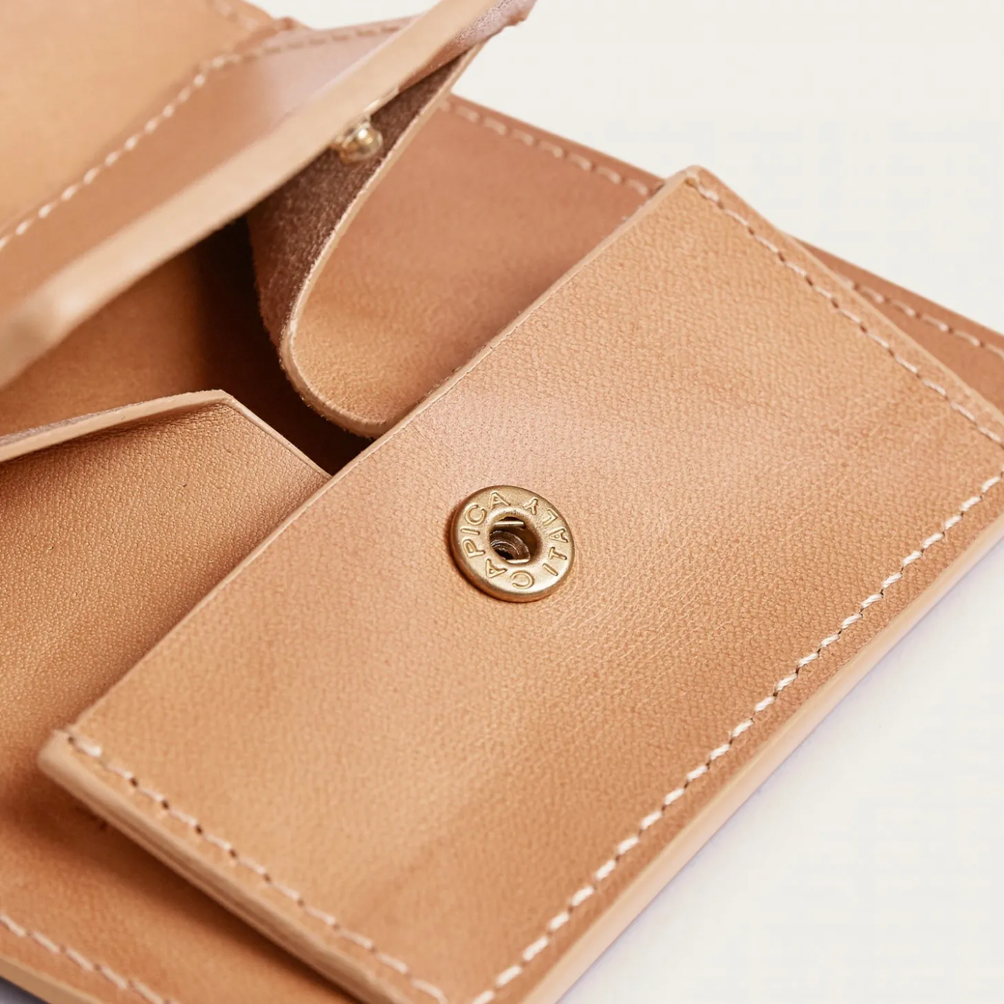 Portfele|Balagan Adon Portfel, Naturalny