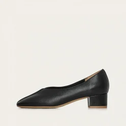 Czółenka|Balagan Apulia Czółenka, Czarny