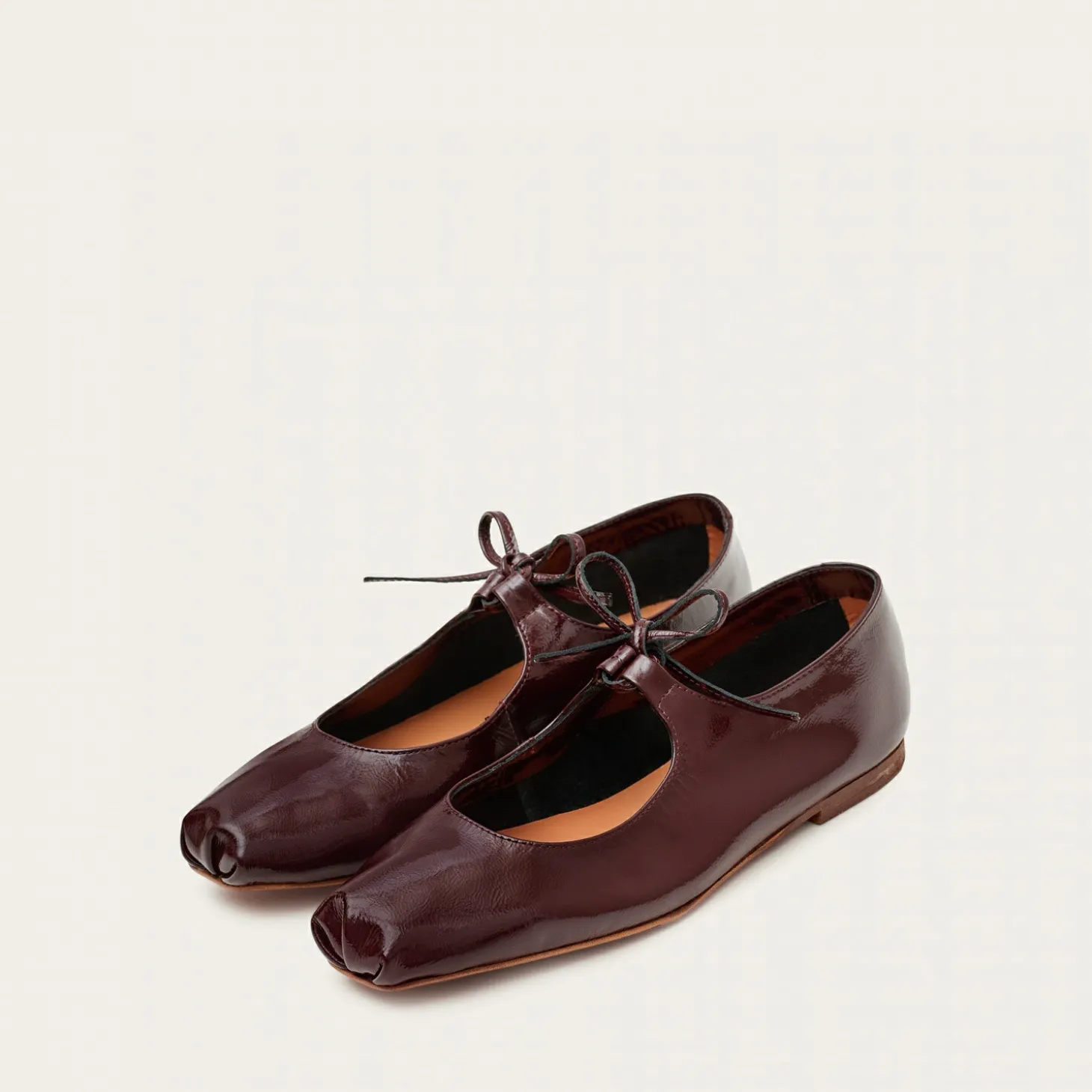 Baleriny|Balagan Batsheva Baleriny, Bordowy Polysk