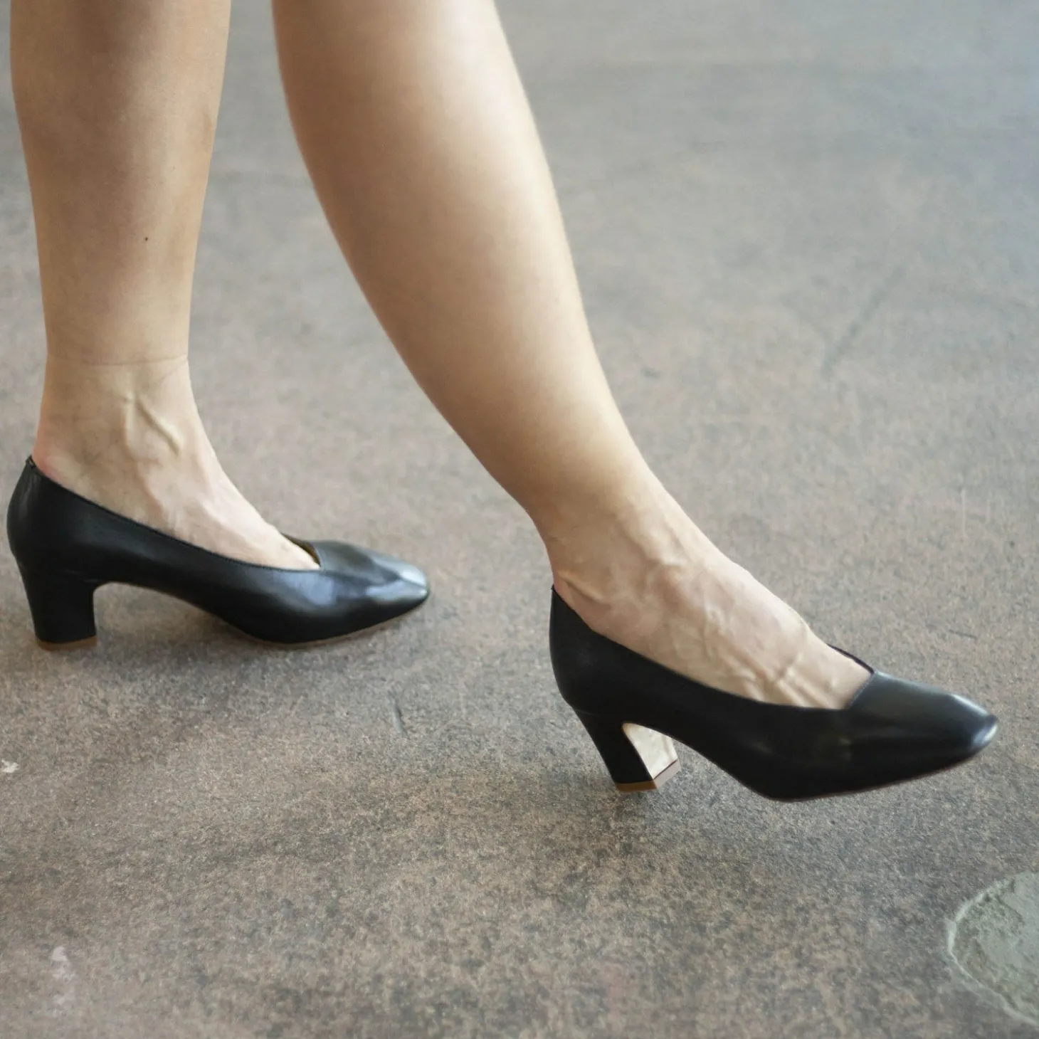 Czółenka|Balagan Dvora Czółenka, Czarny