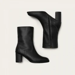 Botki|Balagan Gawoa Botki, Czarny