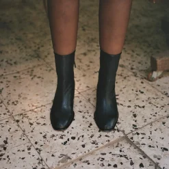 Botki|Balagan Gerev Botki, Czarny