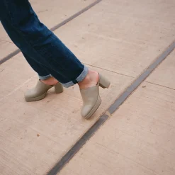 Klapki|Balagan Gloria Klapki, Kamienny Szary