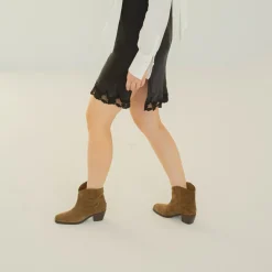 Kowbojki|Balagan Jesse Kowbojki, Ziemisty Welur