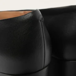 Czółenka|Balagan Leilot Czółenka, Czarny