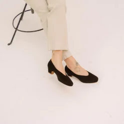 Czółenka|Balagan Lenu Czółenka, Czarny Zamsz