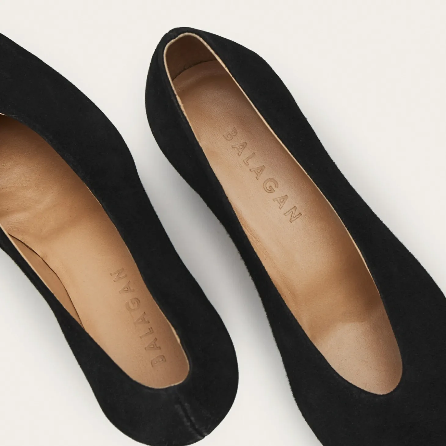 Czółenka|Balagan Lenu Czółenka, Czarny Zamsz