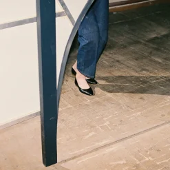 Baleriny|Balagan Mishor Baleriny, Czarny