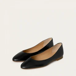 Baleriny|Balagan Mishor Baleriny, Czarny