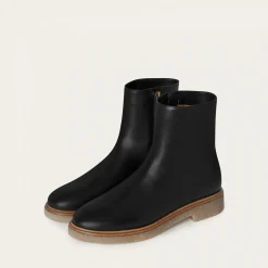 Botki|Balagan Naki Botki, Czarny