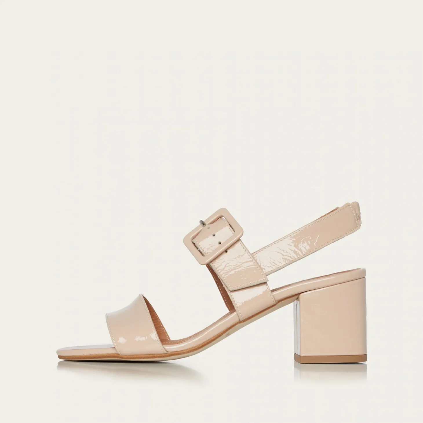 Sandaly|Balagan Rehava Sandaly, Ratanowy Polysk