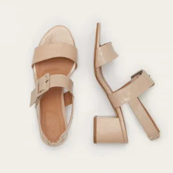 Sandaly|Balagan Rehava Sandaly, Ratanowy Polysk