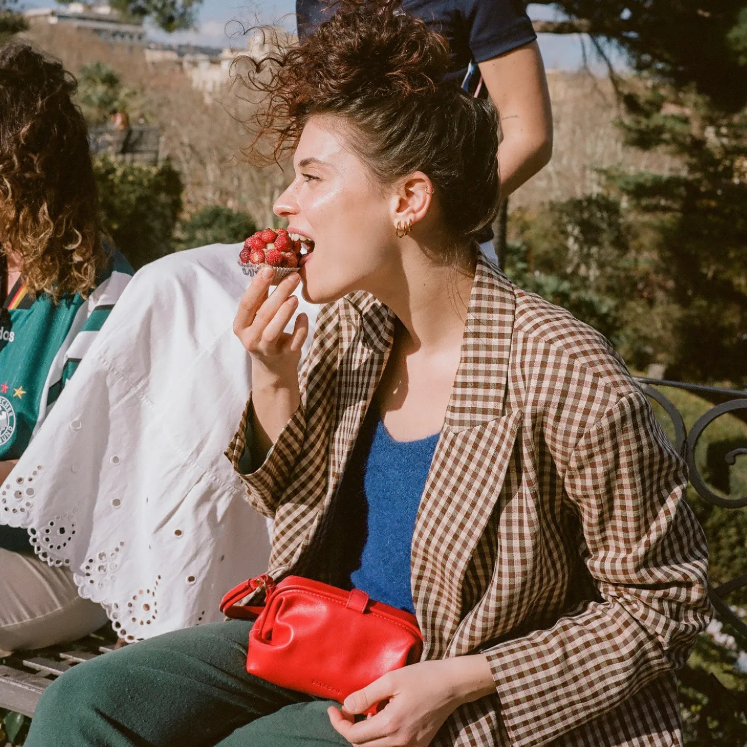 Minitorebki|Balagan Roha Torebka, Makowa Czerwien