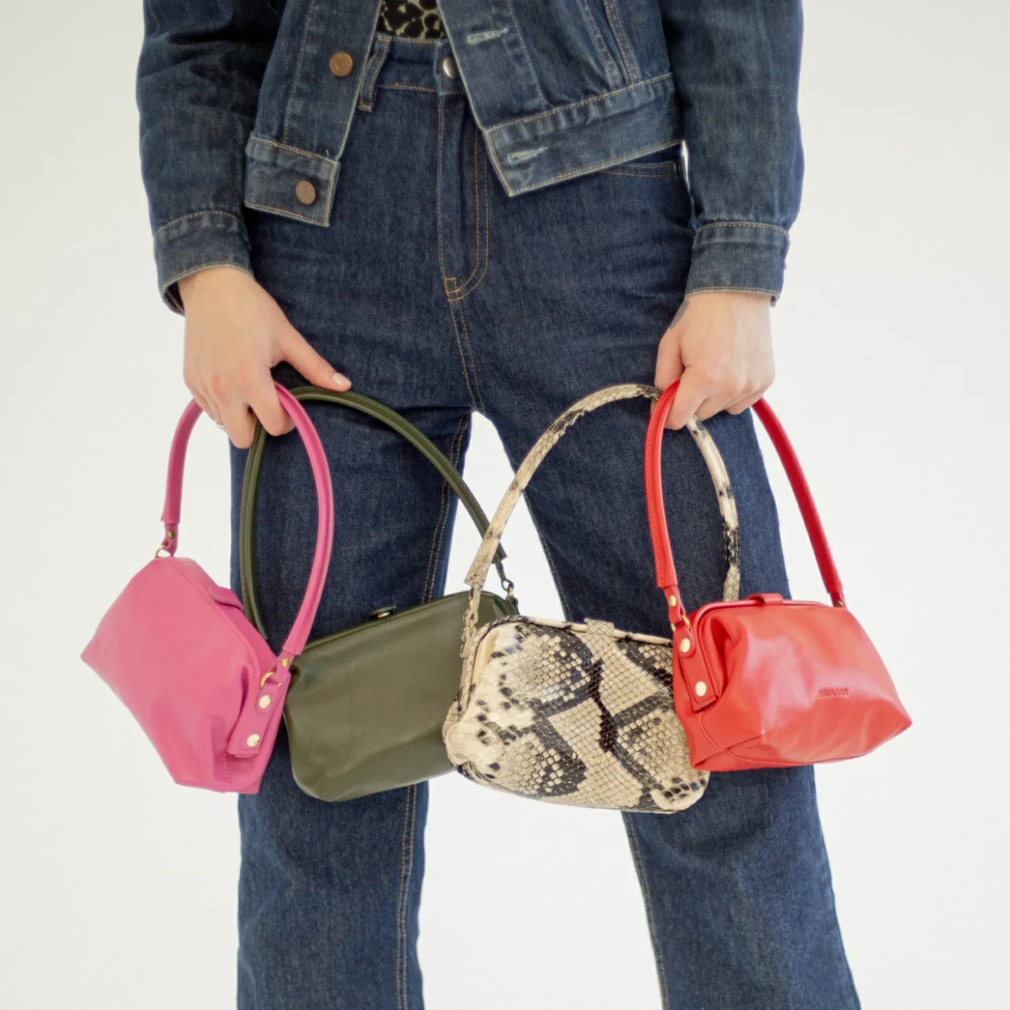 Minitorebki|Balagan Roha Torebka, Makowa Czerwien