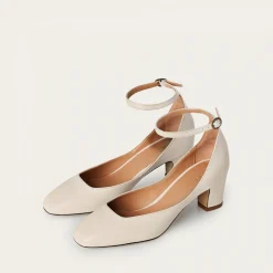 Czółenka|Balagan Sira Czółenka, Kremowy