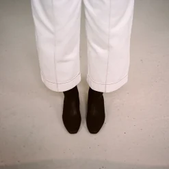 Botki|Balagan Stav Botki, Czarny