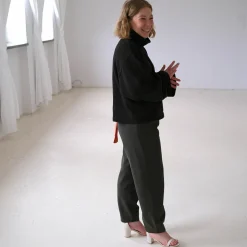 Sandaly|Balagan Ulam Sandaly, Kremowy