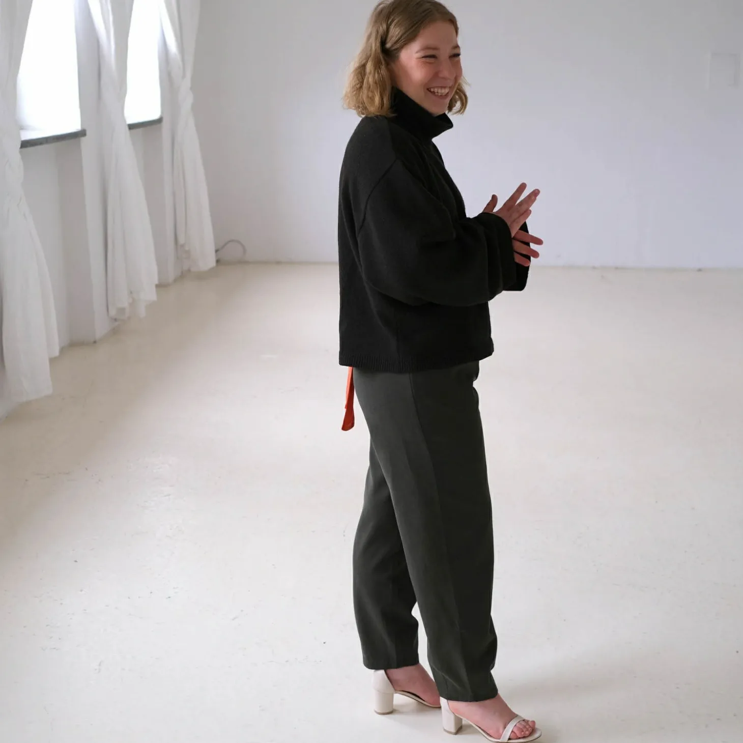 Sandaly|Balagan Ulam Sandaly, Kremowy