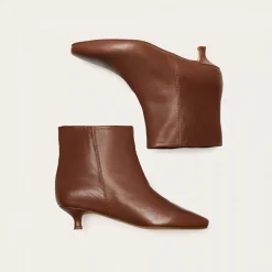 Botki|Balagan Vared Botki, Karmelowy