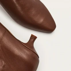 Botki|Balagan Vared Botki, Karmelowy